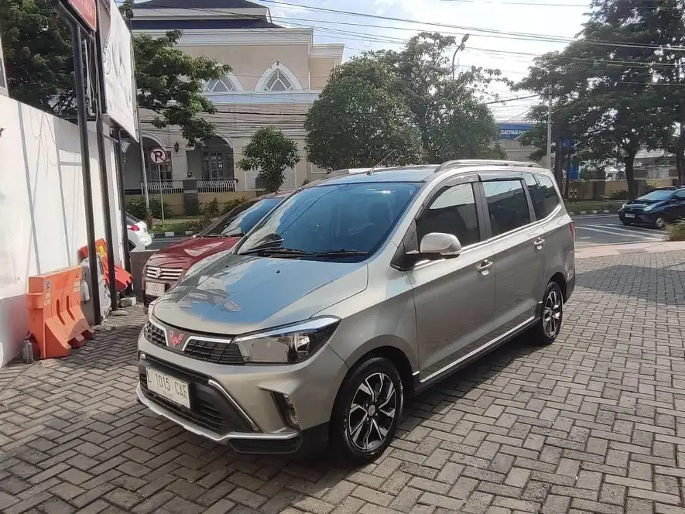 Confero S 2022 plat L tangan pertama km sangat sedikit pcd avanza