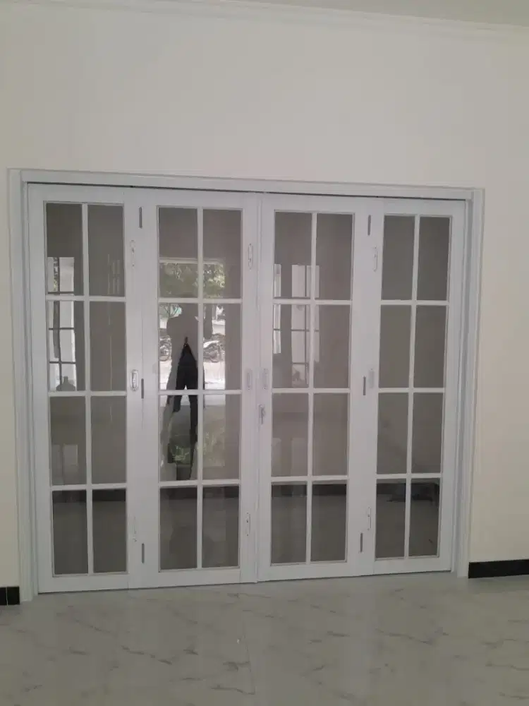 Kusen Pintu, Kaca, dan Kitchen set Alumunium