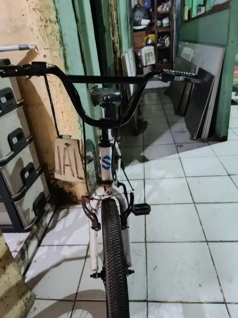 Di jual sepeda bmx