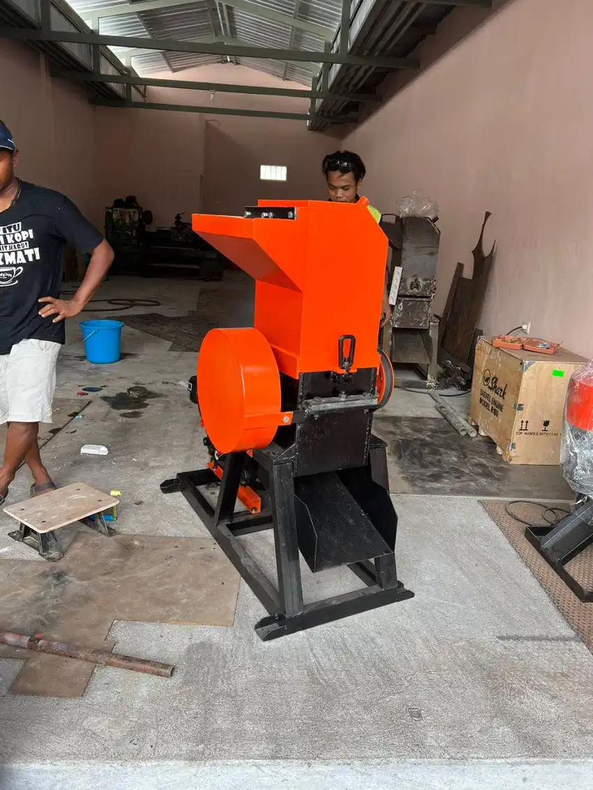 Mesin Giling Plastik Mesin Penccah botol
