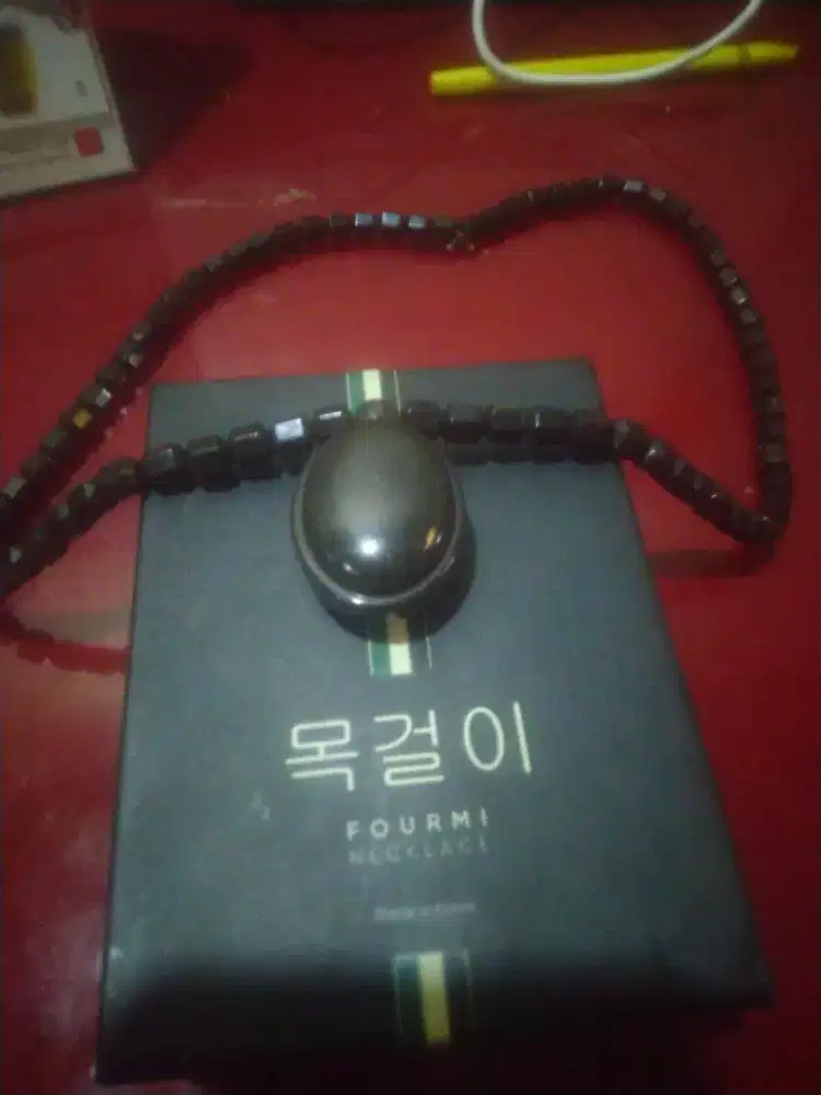 Kalung kesehatan merk fourmi korea