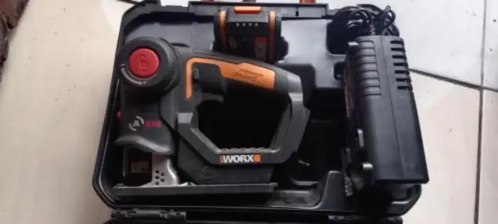 Gergaji mesin ukir kayu