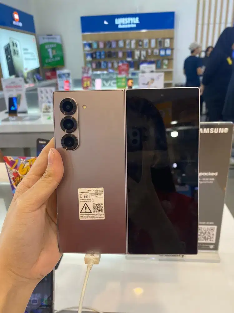 Dijual Samsung Galaxy Zfold 6