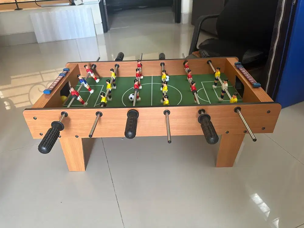 Mainan sepak bola mini