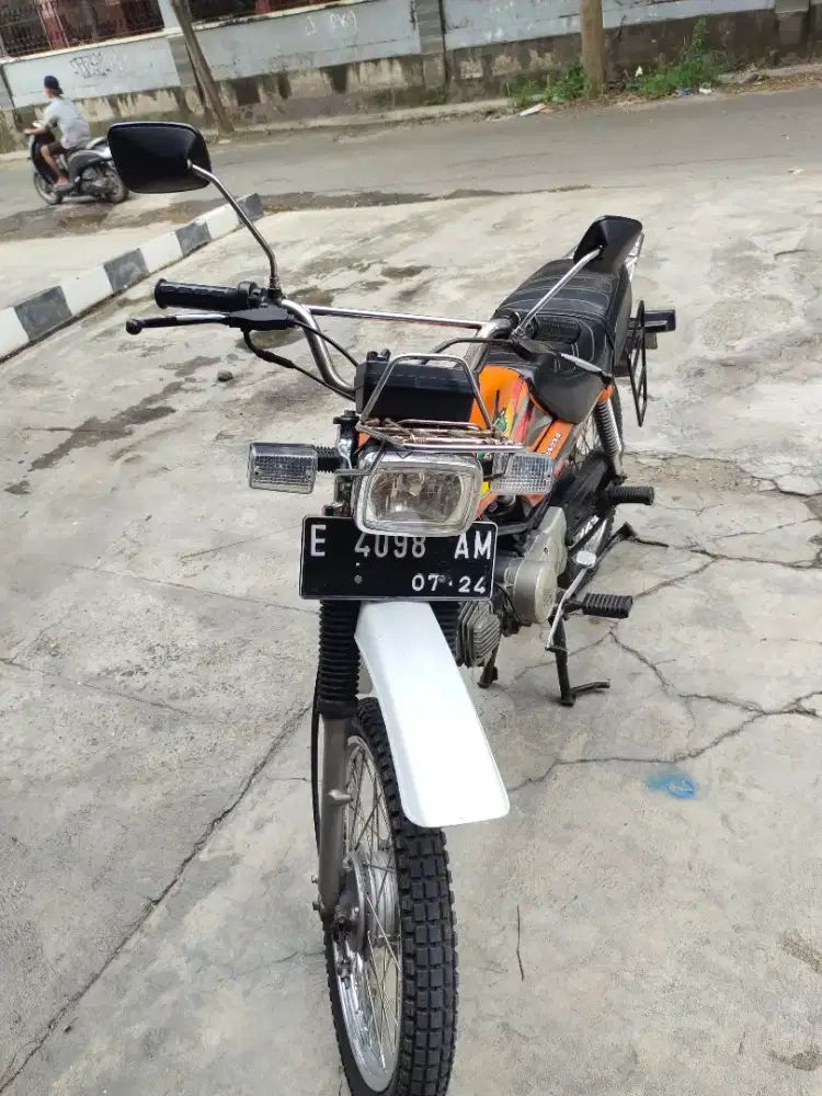 Jual Honda WIN 100 RETRO