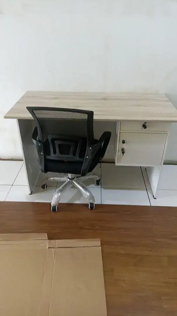 MEJA KERJA / KANTOR + KURSI KERJA / KANTOR COD NEW BEBAS ONGKIR PASANG