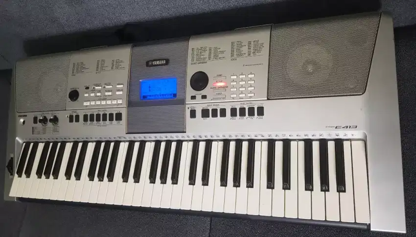 YAMAHA  PSR E 413 Kondisi Istimewa