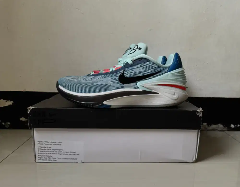 Nike GT Cut 2 Uk 44/28 CM