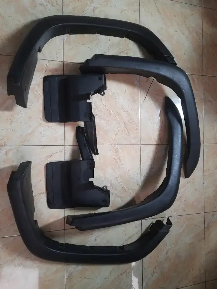 Fender Plastik Variasi Kijang Grand