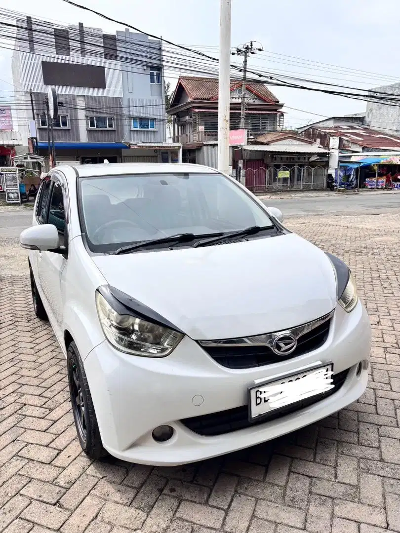 Daihatsu Sirion 2013 Manual
