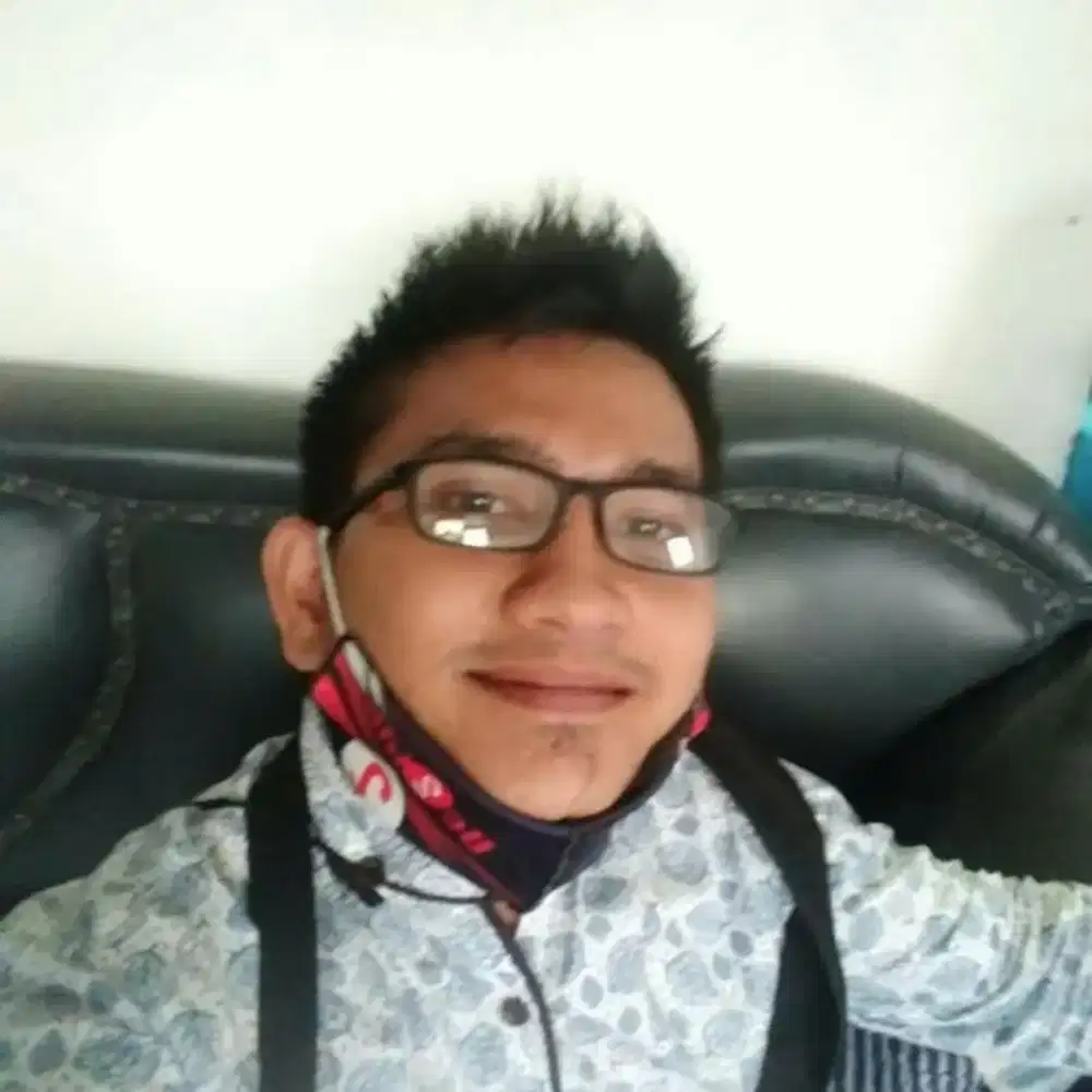 Mencari pekerjaan bukan menawi pekerjaan.