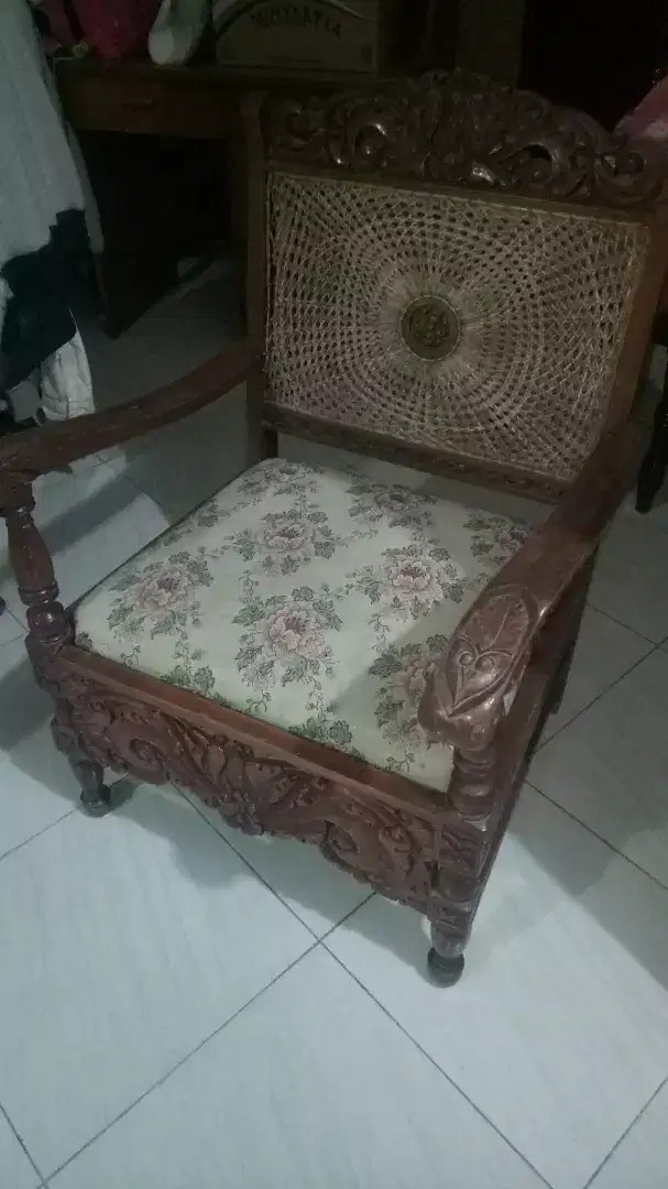 1set meja kursi jati ukir