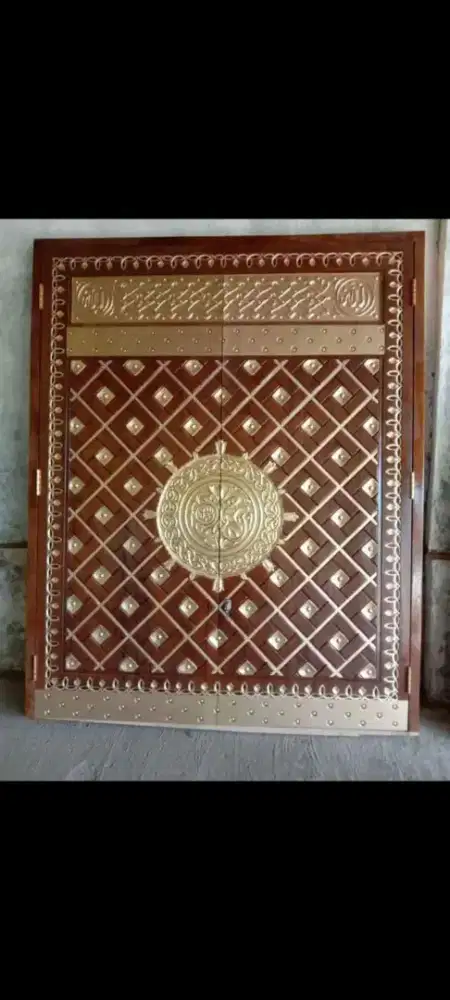 pintu masjid Nabawi
