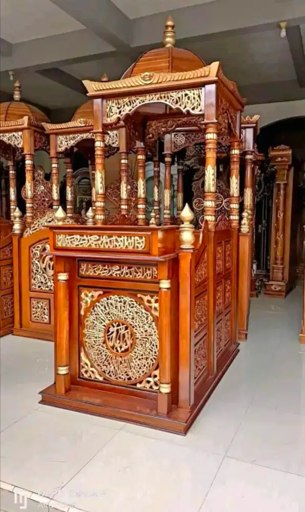 mimbar masjid jati
