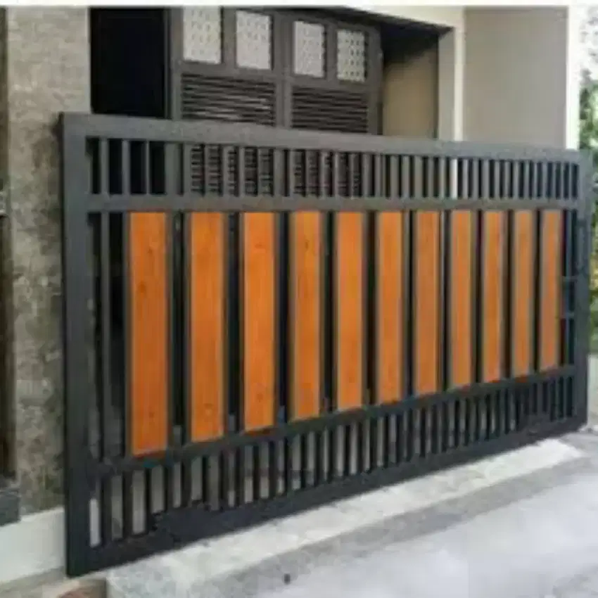 Pintu pagar grc lispang kayu2454