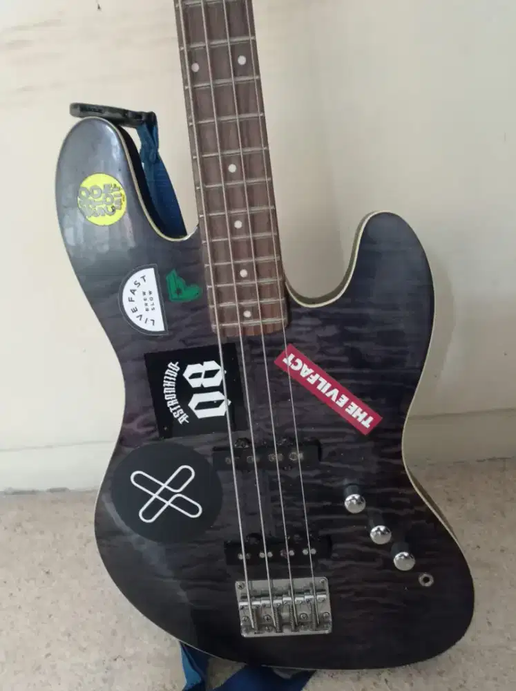 Bass guitar listrik jual murah