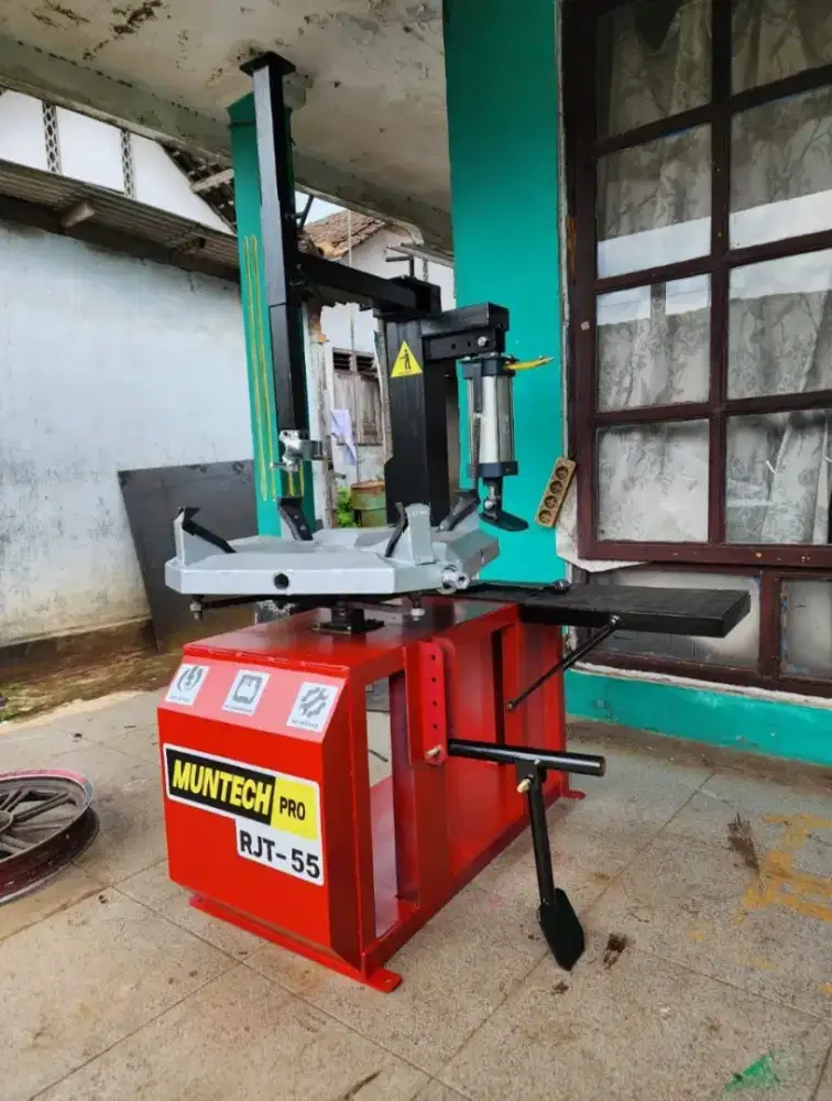 Alat Buka Ban Tire Changer