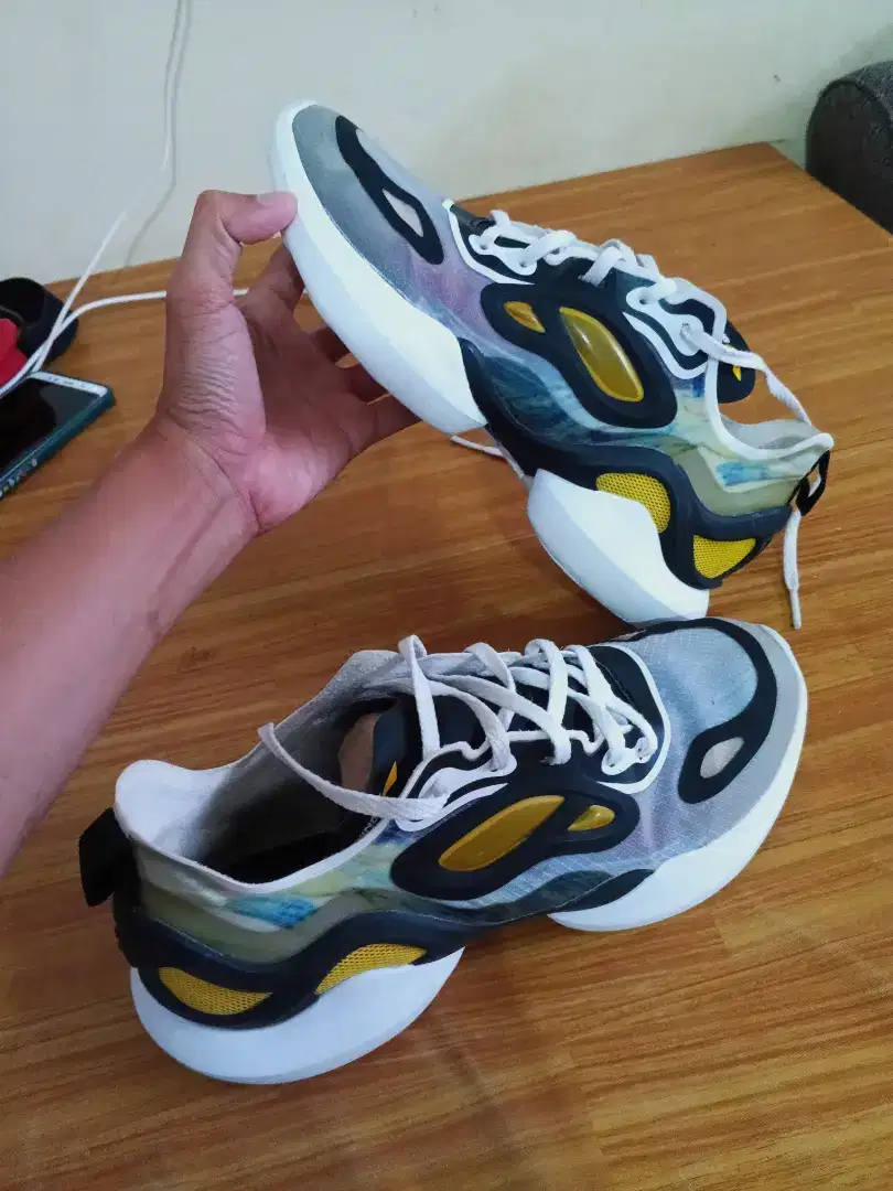 li-ning lining sepatu running lari original no box