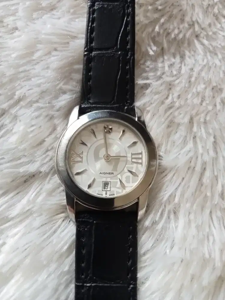 Jam tangan wanita Aigner Milano Swiss made