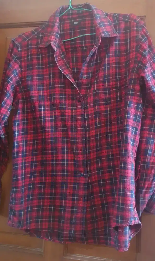kemeja uniqlo size m