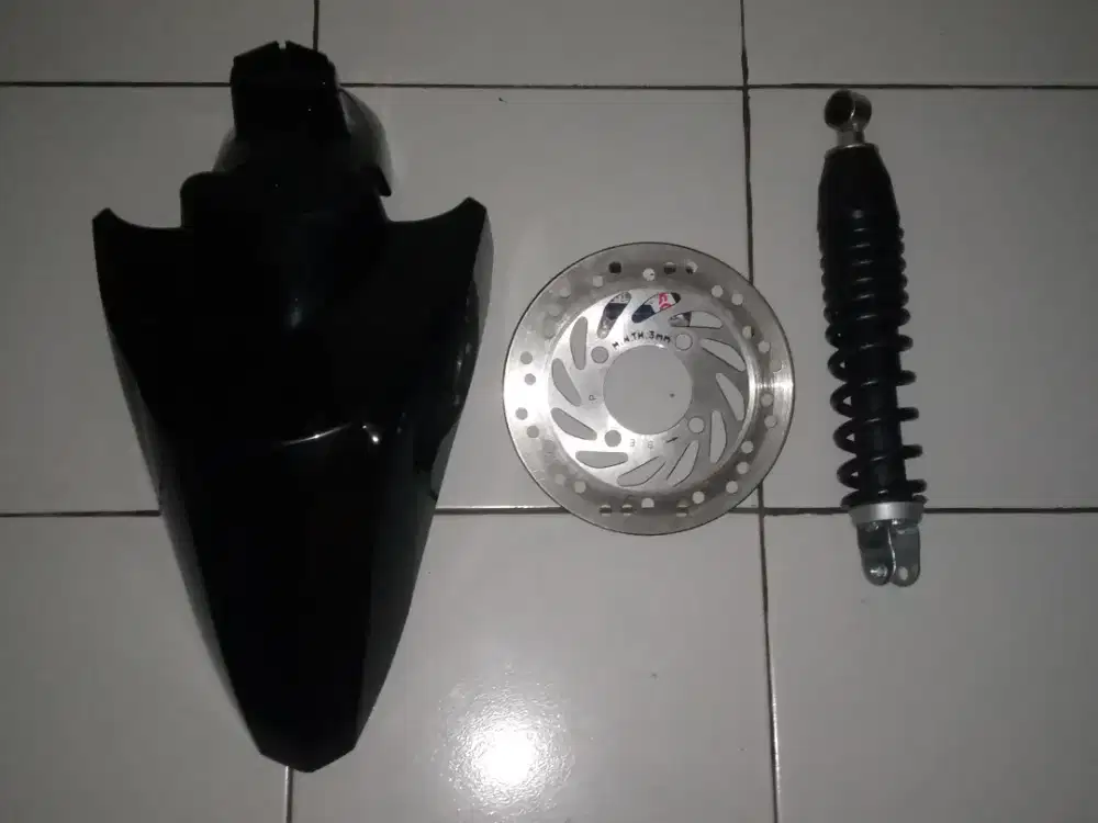 bismillah di jual shockbreaker belakang Beat deluxe+ sparkbor depan
