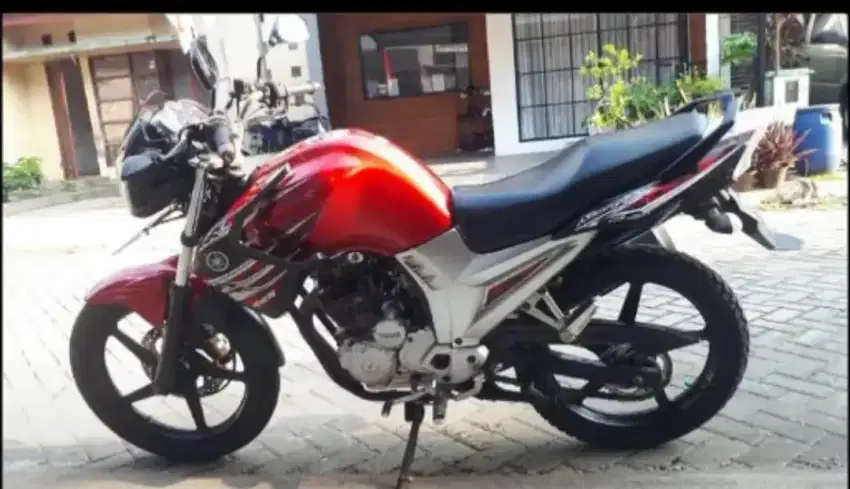 Yamaha Scorpio z 2011