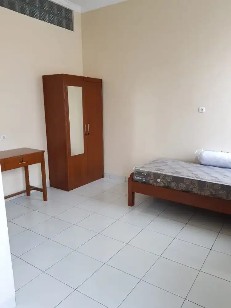 Rumah kos aktif kondisi full ditengah kota bandung jual bisa survey