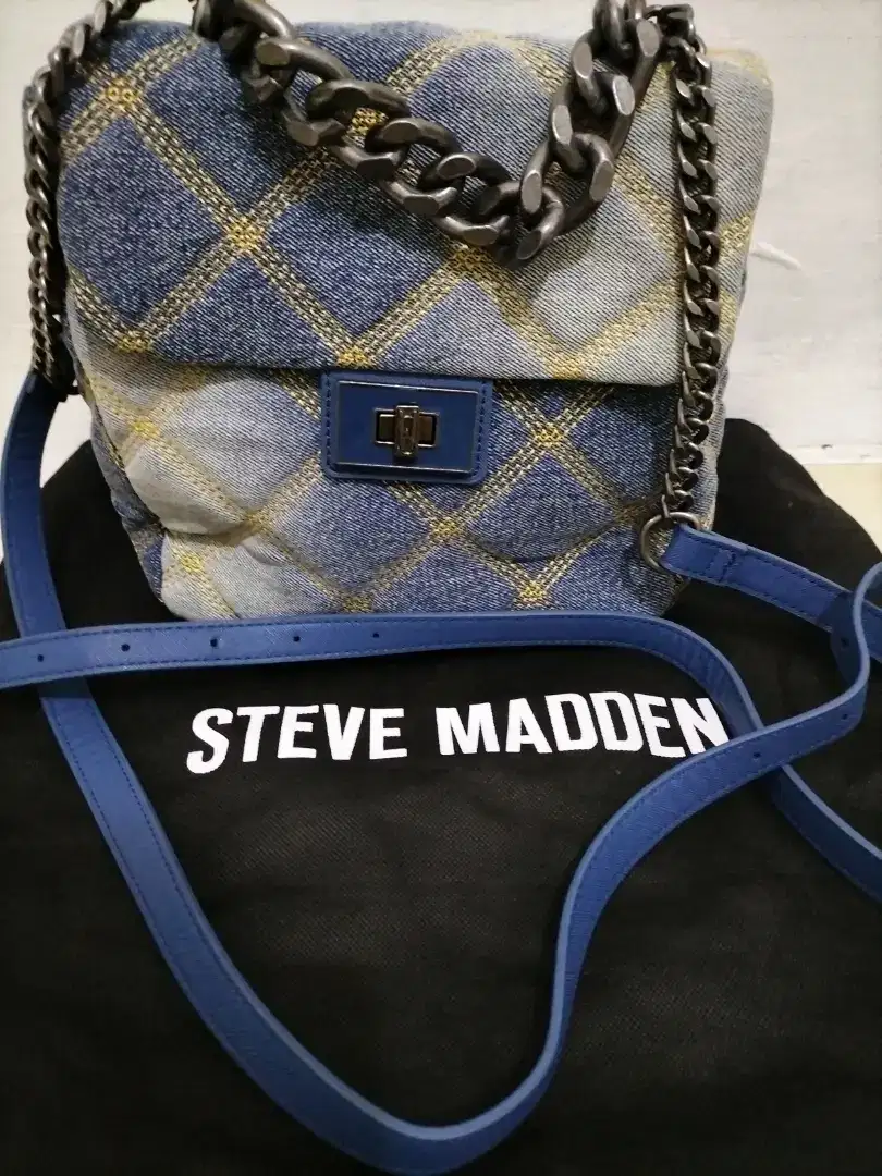 STEVE MADDEN ORIGINAL.