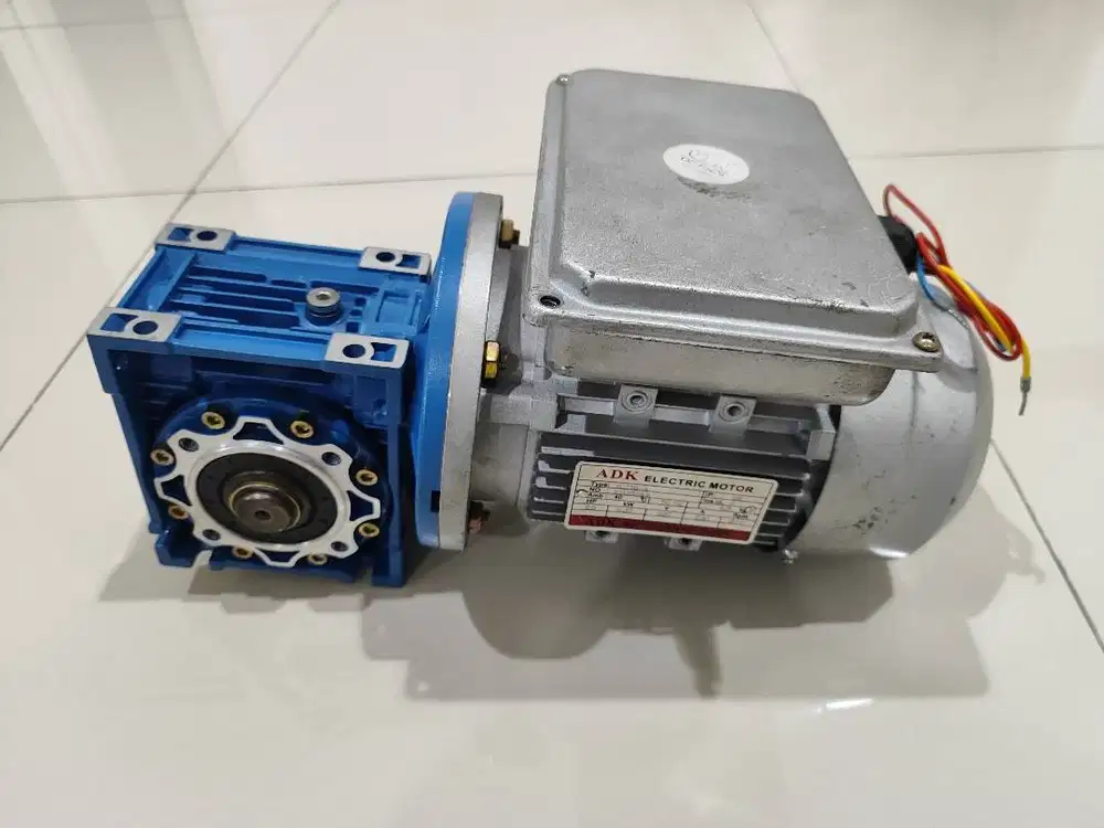NMRV 050 + MOTOR 0.5 HP 1 PHASE SPEED REDUCER WORMGEAR GEARBOX - 1:100