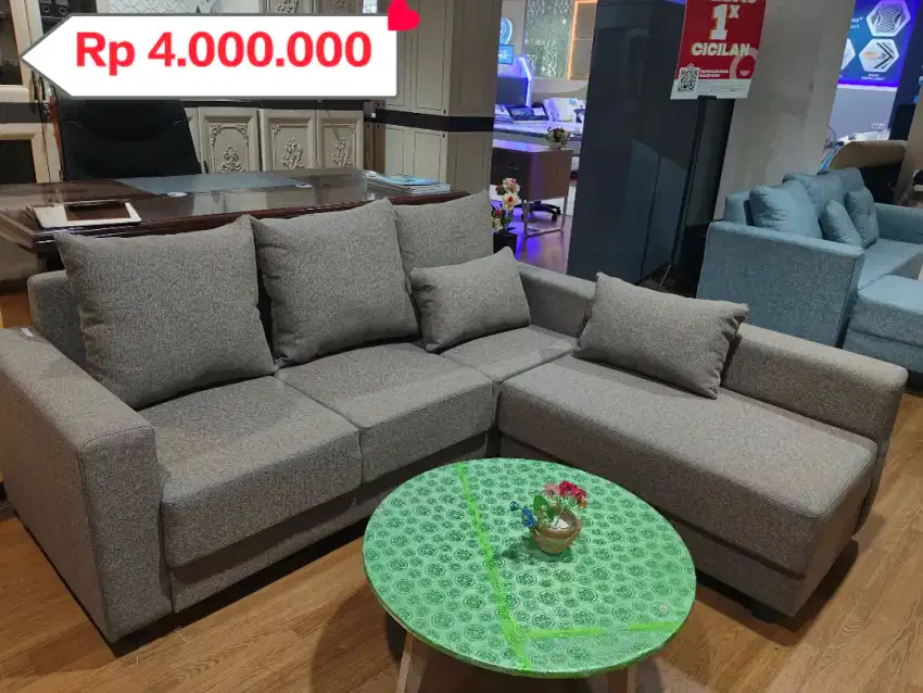 Kredit sofa minimalis