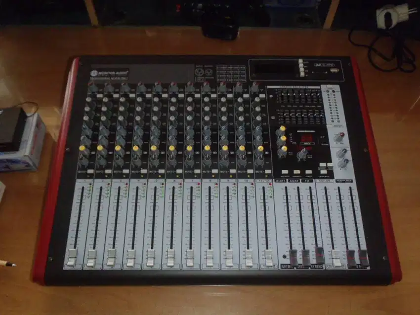 Mixer Audio 12 Channel MONITOR AUDIO DM-12 + Bluetoot modul