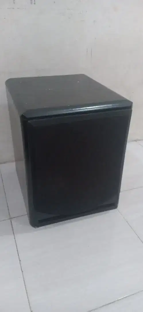 subwoofer aktif NAV asw 1208