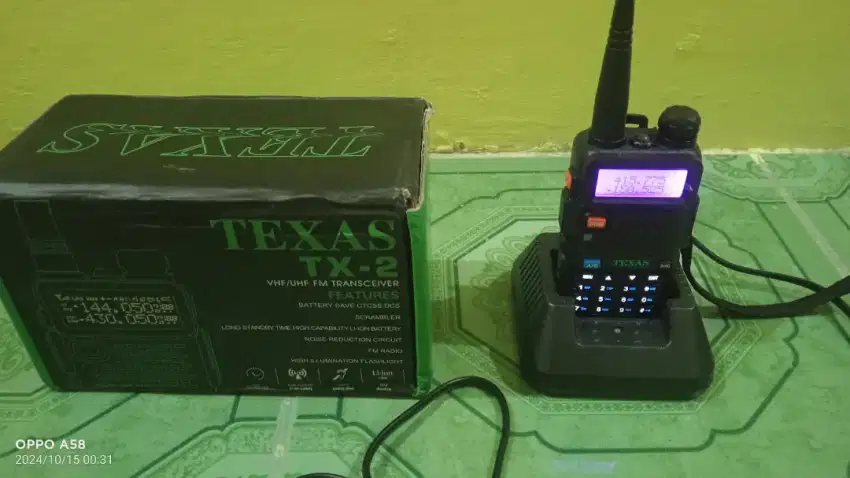 Dijual HT Texas TX-2. Lengkap. Harga : Rp 400rb