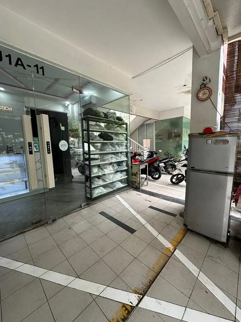 DISEWAKAN LAPAK STAND UNTUK JUALAN MAKANAN /MINUMAN CITRA 6 KALIDERES