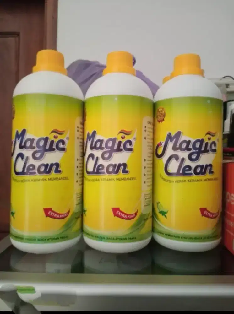 Magic Clean Pembersih Noda membandel pada Keramik, metal dll 1Liter