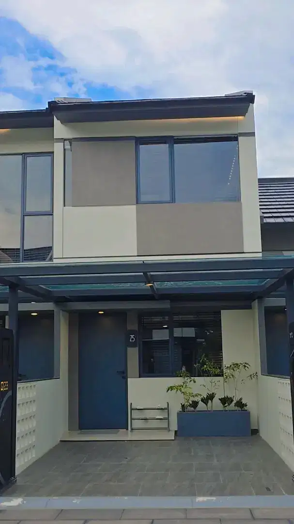 Rumah lippo cikarang Cluster XYZ LIVIN , Harga murah !