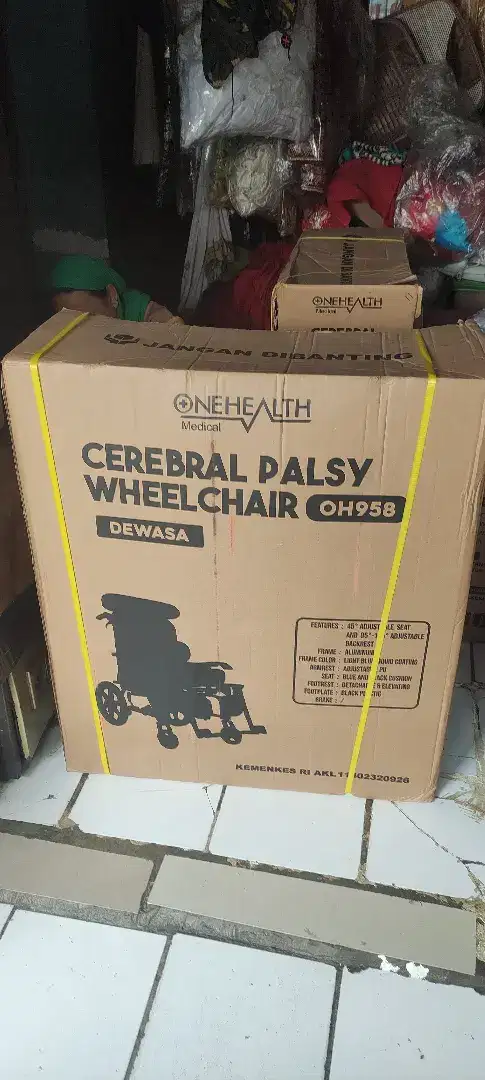 KURSI RODA CEREBRAL PALSY OH958 DEWASA