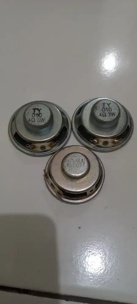 Speaker mini 4 ohm 3watt