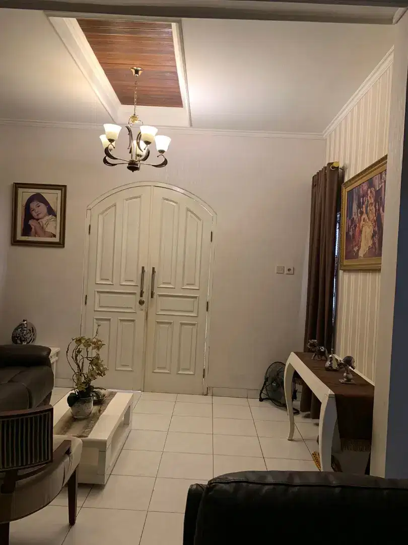 Jual Cepat Rumah 2 Lt Siap Huni
Permata Harapan Baru Bekasi