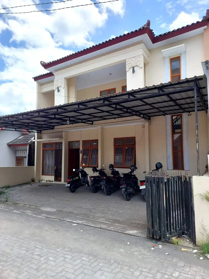 Kos Eksklusif 8 Kamar hanya 150 meter dari Jalan Palagan