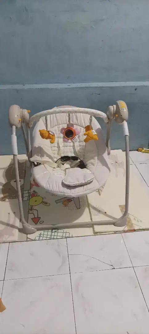 Ayunan bayi elektrik