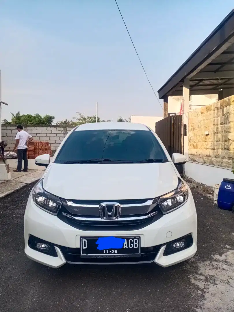 Mobilio tahun 2017 ISTIMEWA KM LOW tipe E matic