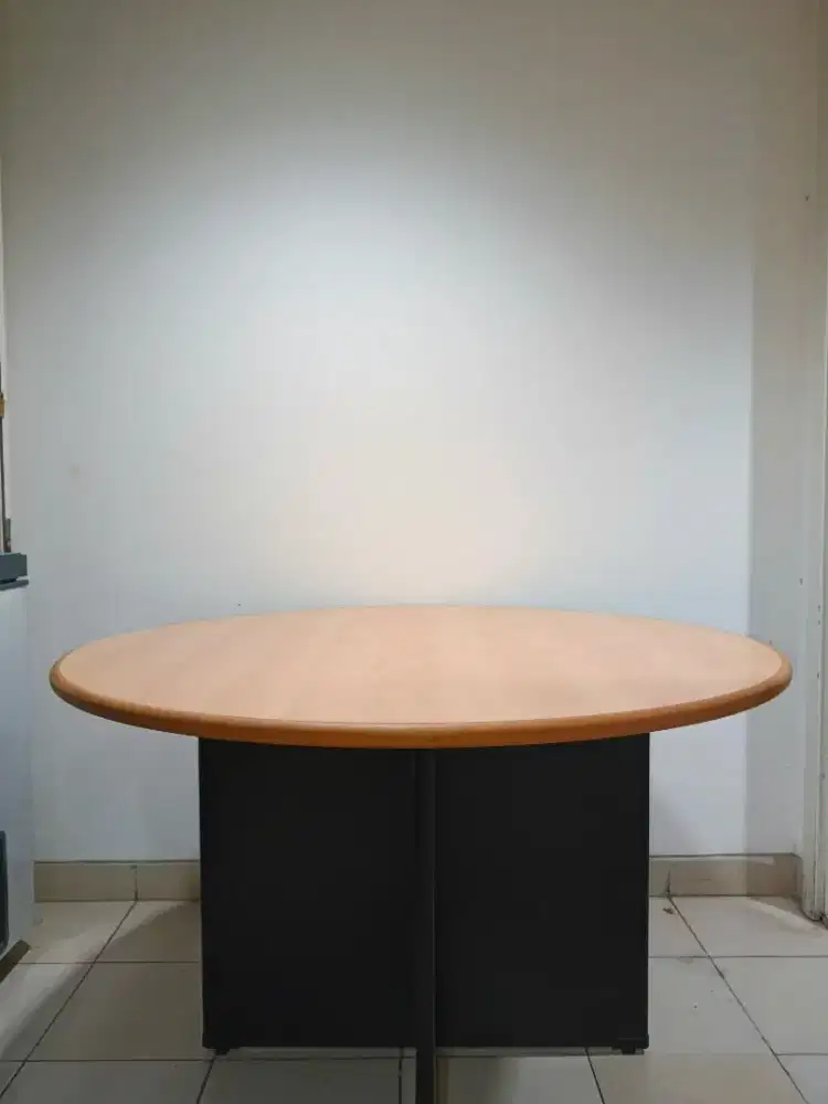 Promoo!! Uno Meja Bundar