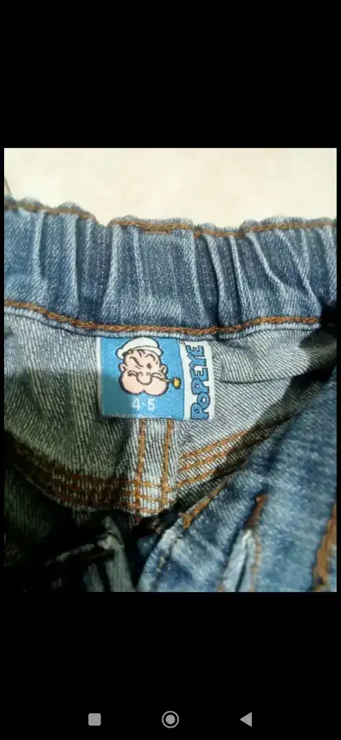 Celana dan baju anak prempuan