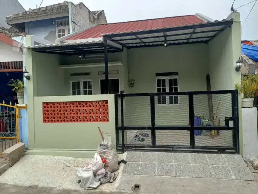 Rumah Baru, Seger menawan, di perumahan Dasana Indah