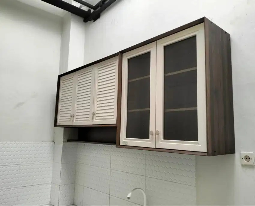 Kitchen Set / Lemari Dapur / Lemari Gantung (5 Pintu)