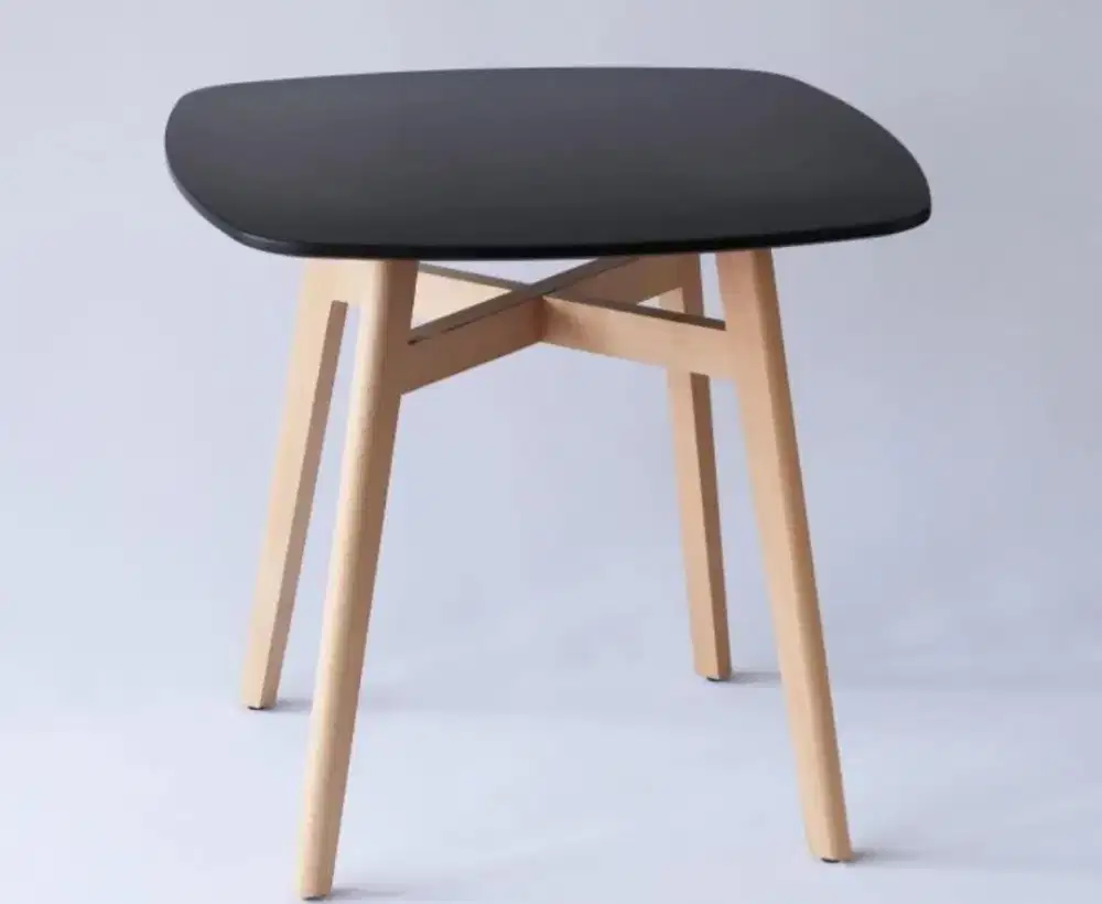 New Meja Persegi Oval Ukuran 80 cm

Bahan MDF