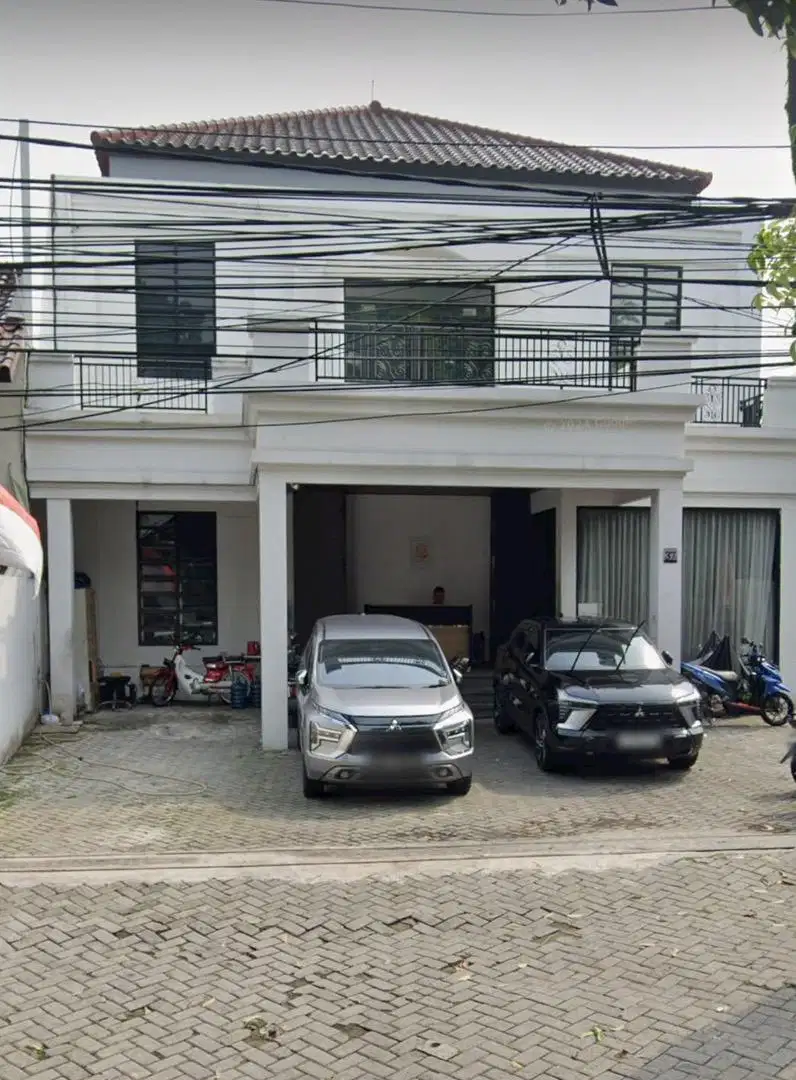 Disewakan Ruang Usaha Cocok Utk Kantor/Klinik Area Kebayoran Baru