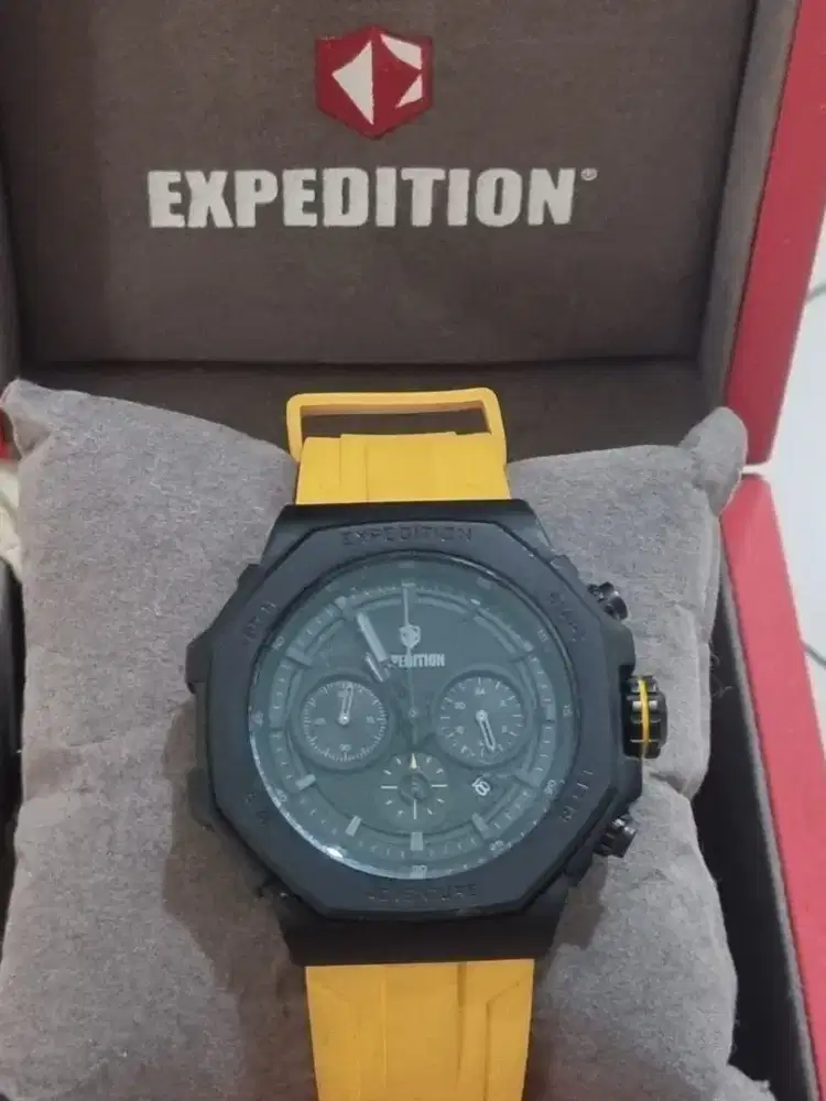 Jam tangan expedition