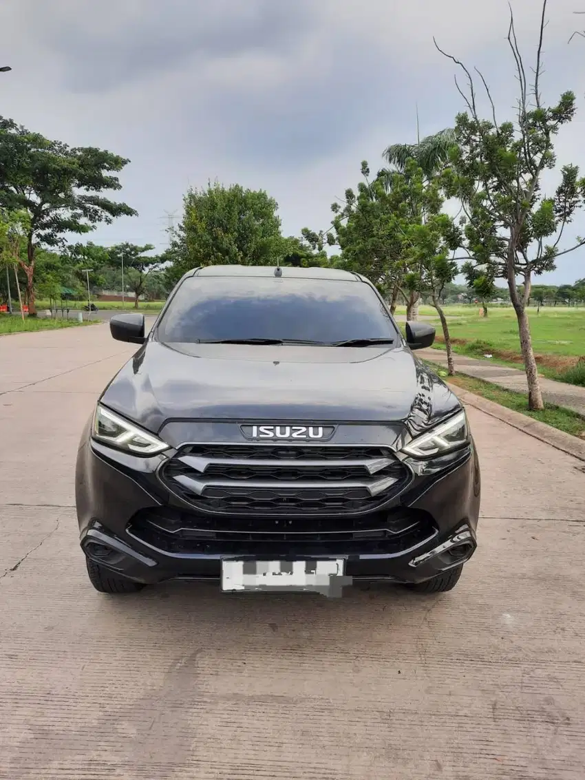 Isuzu MUX 1.9 AT 4X4 STD low KM
